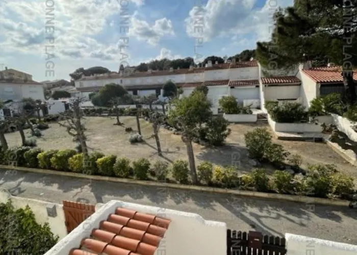 Nyaraló Maison Familiale Avec Terrasse Et Jardin A Saint Pierre La - Fr-1-619-135 *